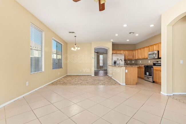 Building Photo - 3018 S 102nd Ln