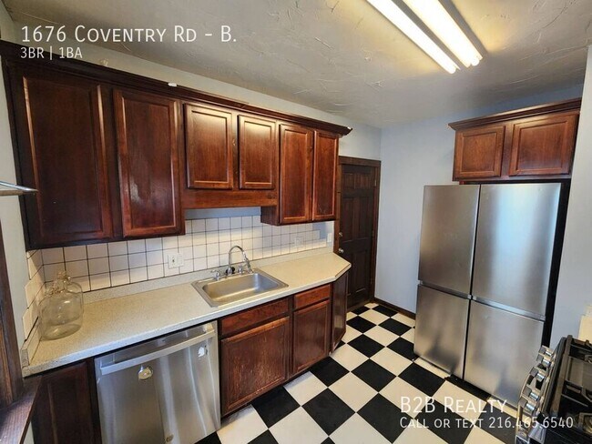 Building Photo - 1676 Coventry Rd