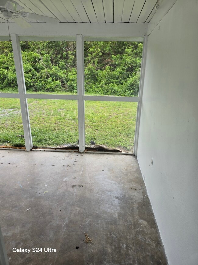 Building Photo - 2326 Shenandoah Rd