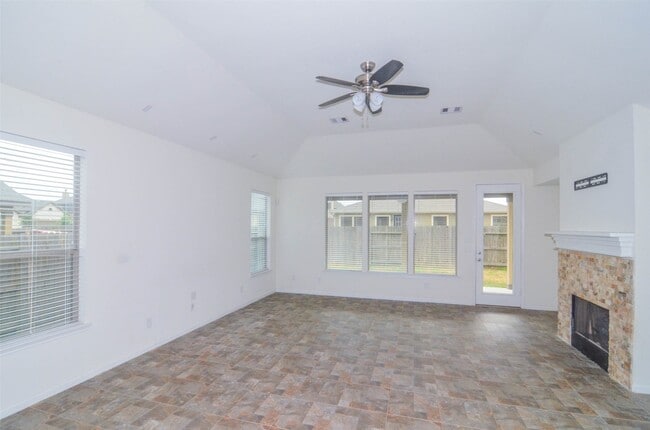 Building Photo - 15207 Keystone Bend Ln