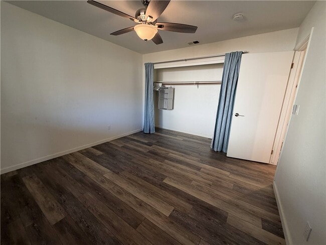 Building Photo - 115 Rosemary Dr