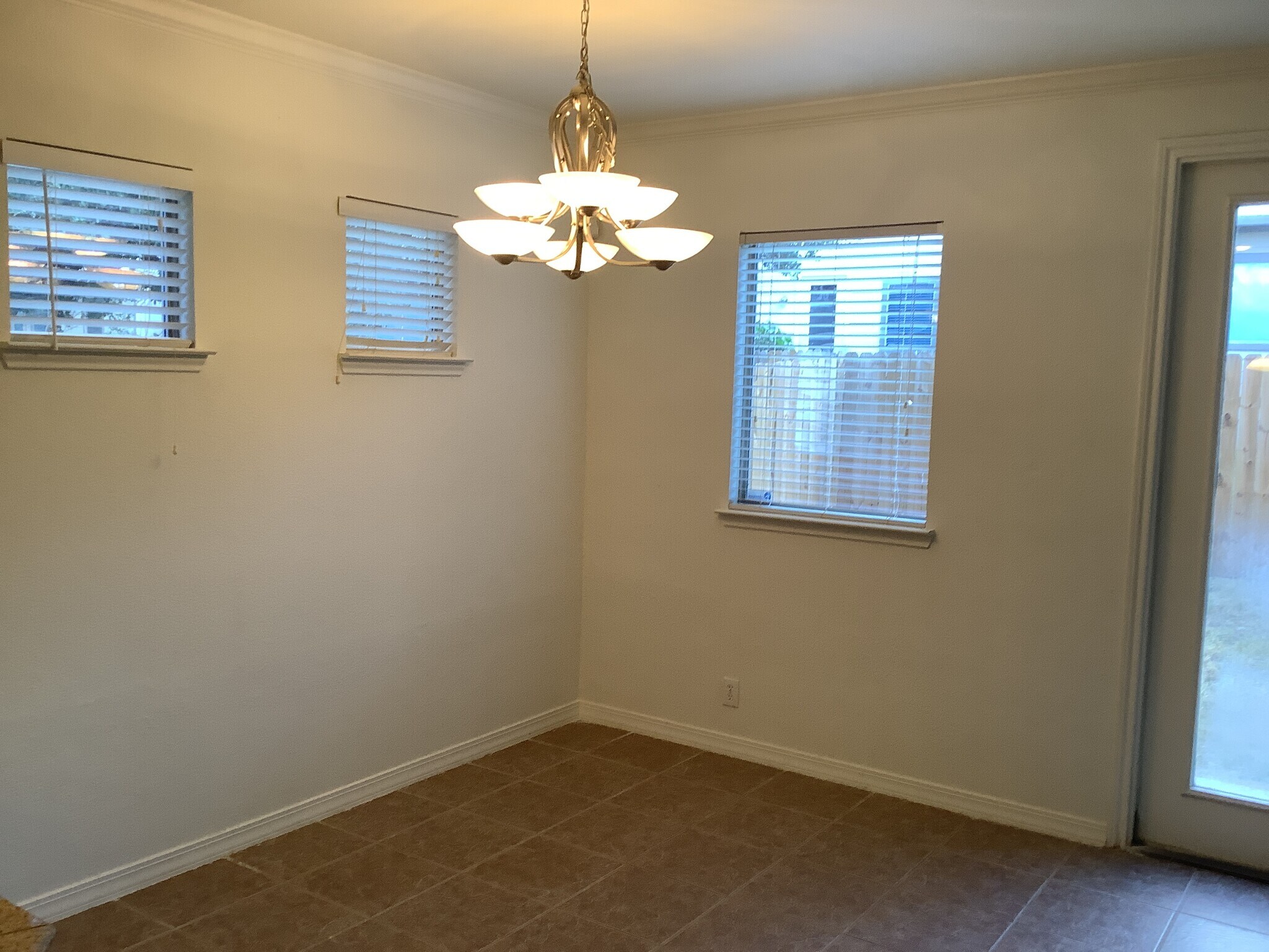 Building Photo - 1223 Cresswell Cove