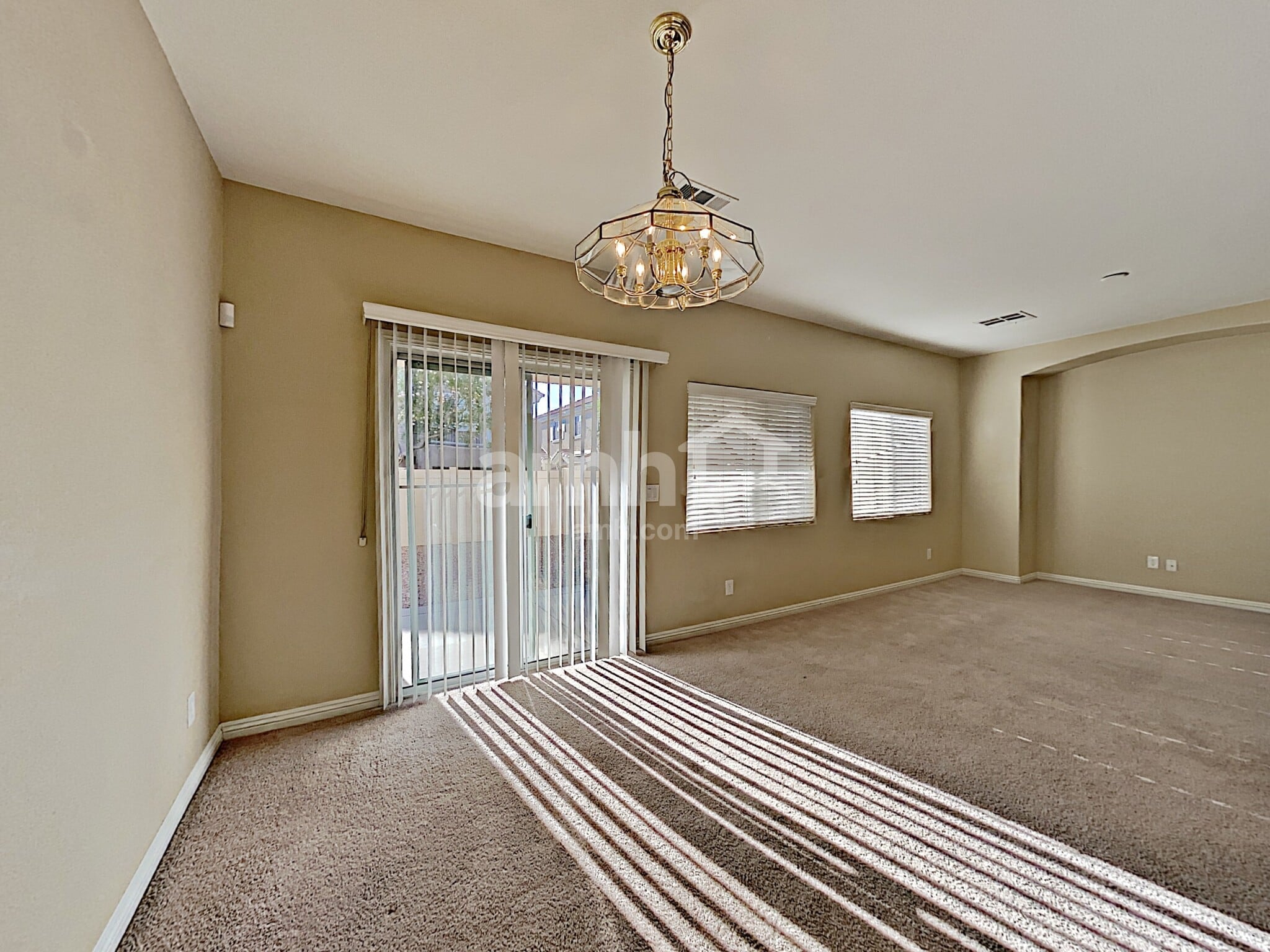 Building Photo - 9996 Aspen Rose St