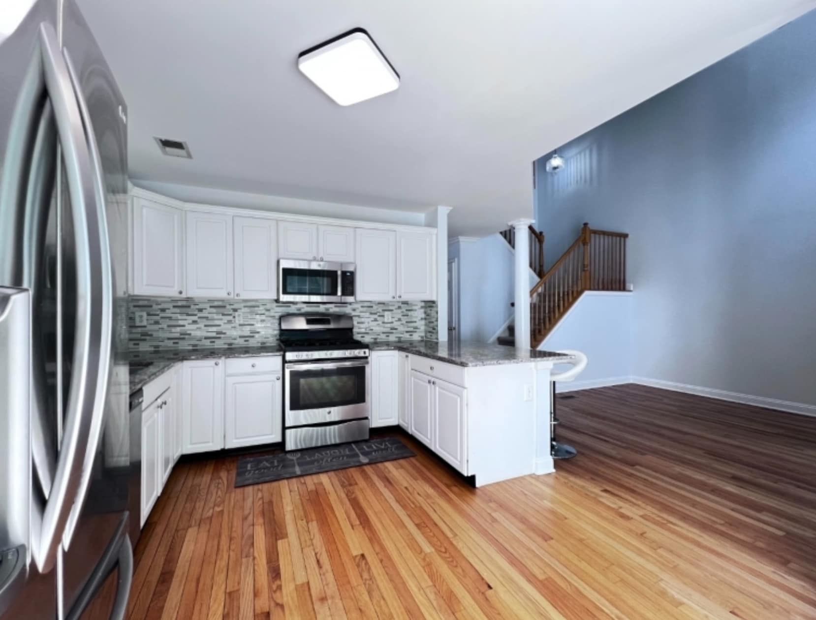 Building Photo - 128 Constitution Way