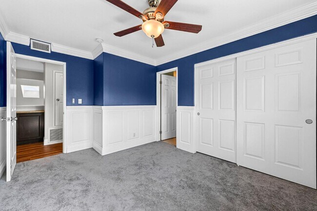 Building Photo - 509 Pacesetter St