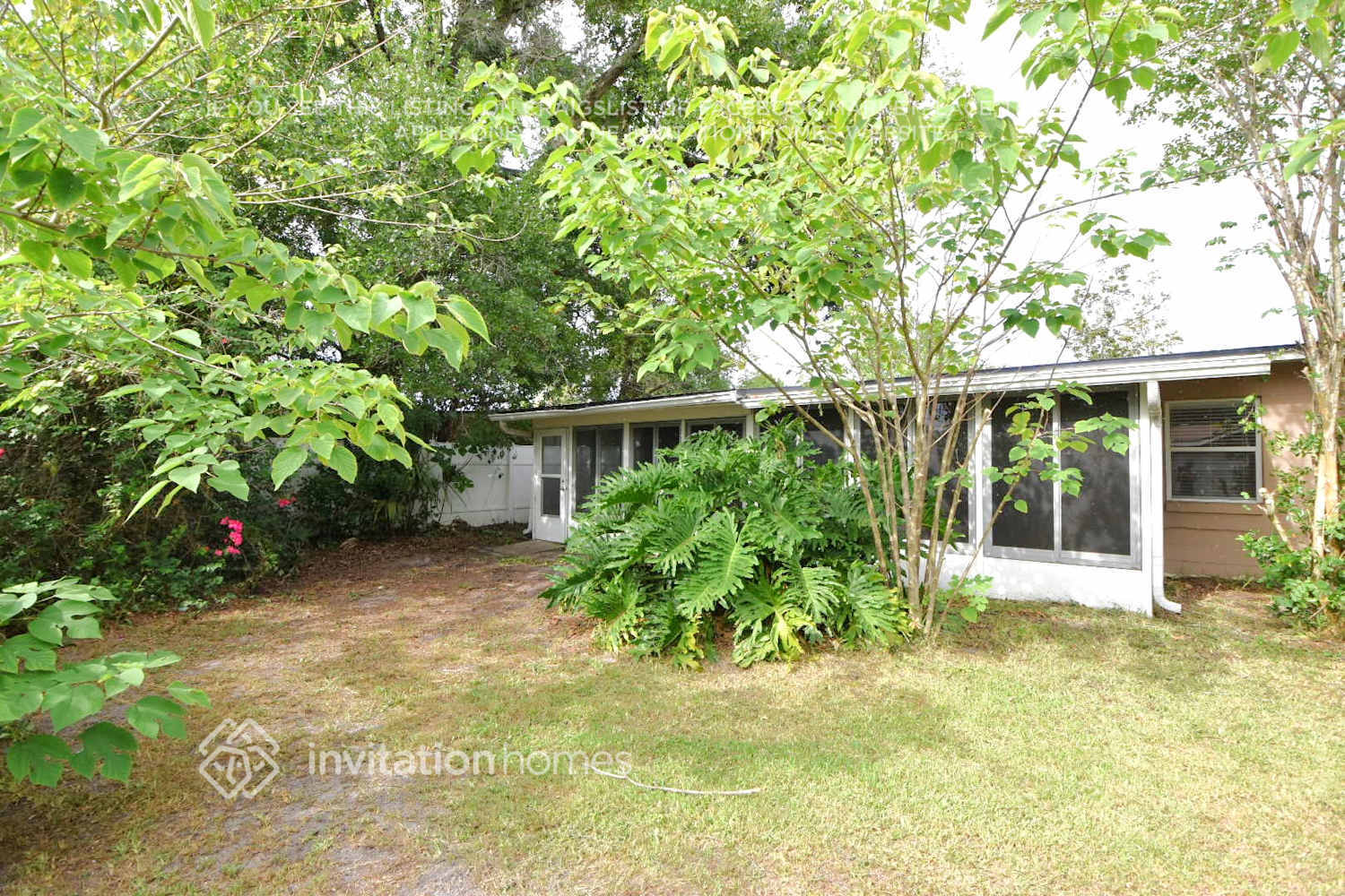 Building Photo - 1305 Viburnum Ln