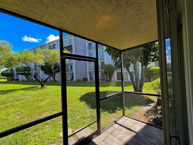 Building Photo - 8730 N Sherman Cir