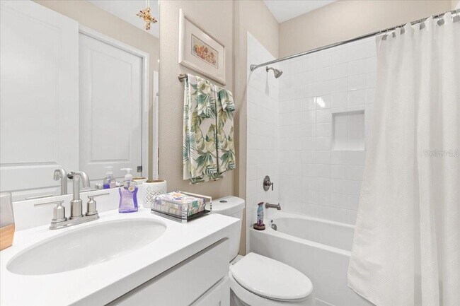 Building Photo - 6236 Grandview Hill Ct