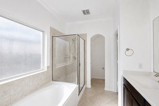 Building Photo - 9113 Holliday Ln