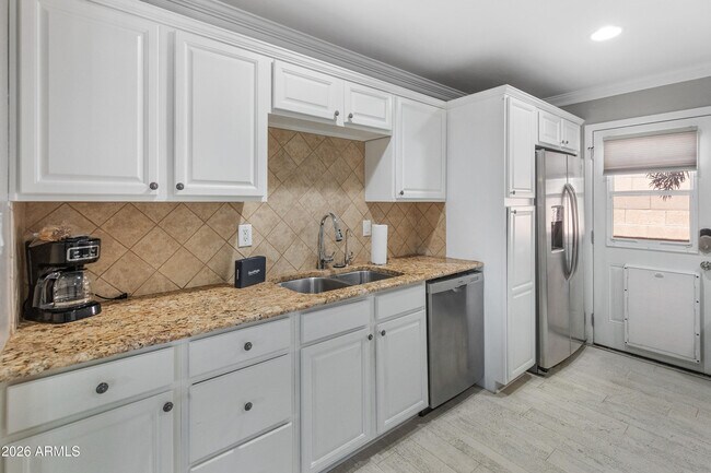 Building Photo - 8301 E Monterosa St