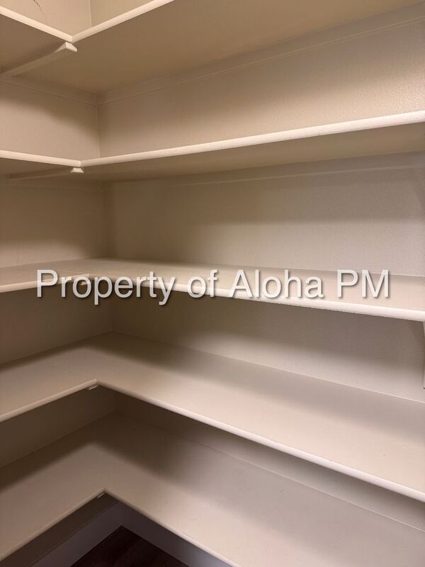 Building Photo - 3590 E Grand Forest Dr