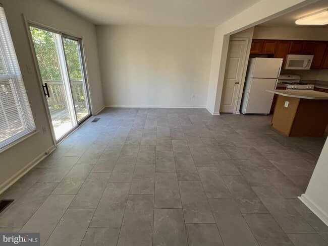 Building Photo - 13634 Hayworth Dr