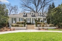 Building Photo - Stunning Irving Park 4 bedroom, 4 bathroom home in Greensboro!