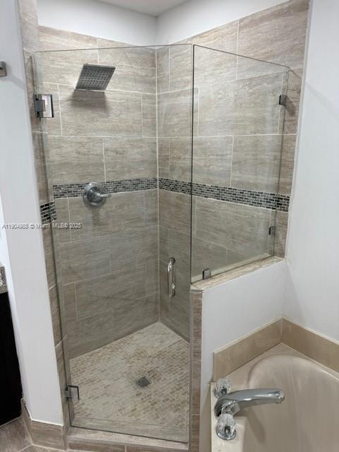 Building Photo - 3821 Pond Apple Dr