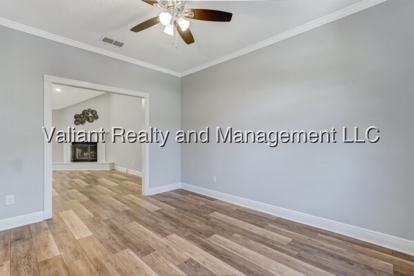 Building Photo - 13807 Carters Grove Ln