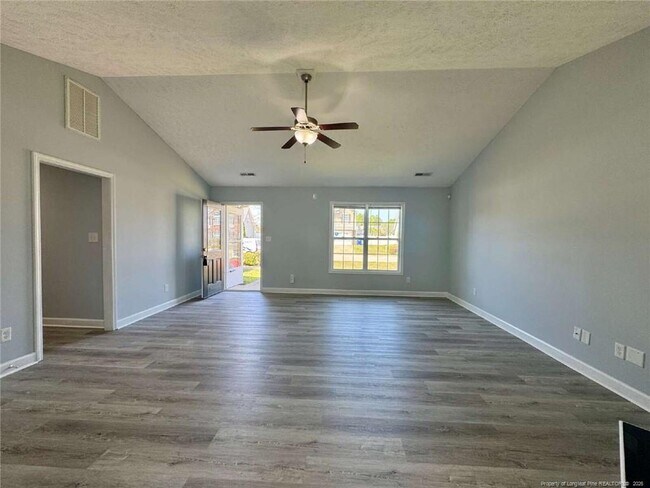 Building Photo - 231 Brightwood Dr