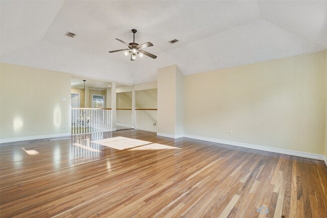 Building Photo - 3403 Hickory Creek Dr