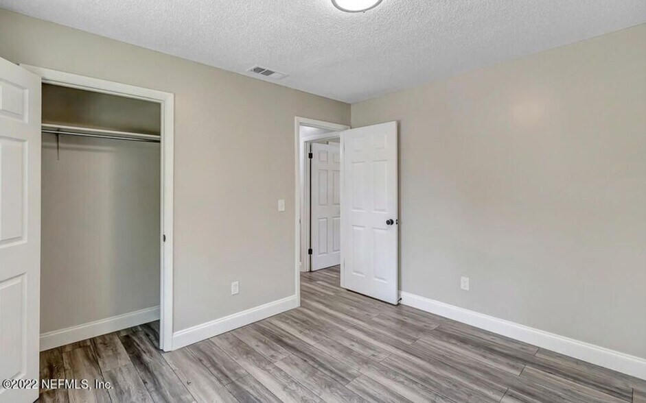 Building Photo - 1131 Butler Ave