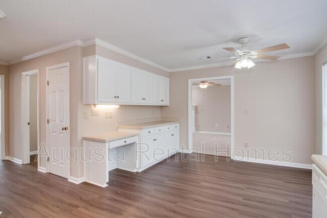 Building Photo - 766 Laurel Springs Ct