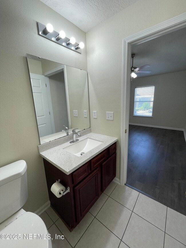 Building Photo - 6965 Ortega Woods Dr