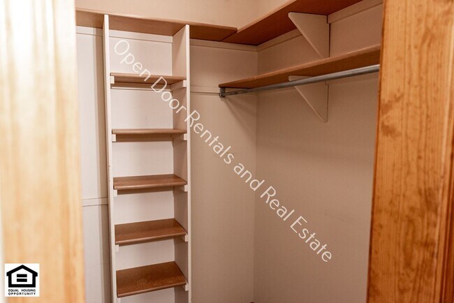 Building Photo - 10806 Lupine Ln