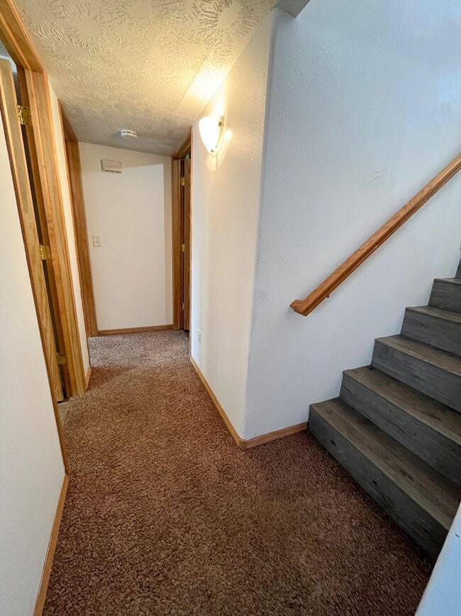 Building Photo - 3 Bed/2 Bath West Side Home For Rent!!