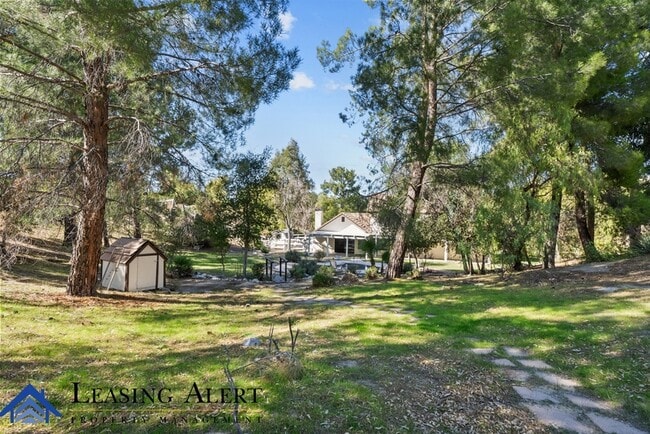 Building Photo - 15661 Live Oak Springs Canyon Rd