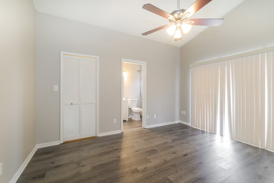 Building Photo - 12702 Whiterapids Dr