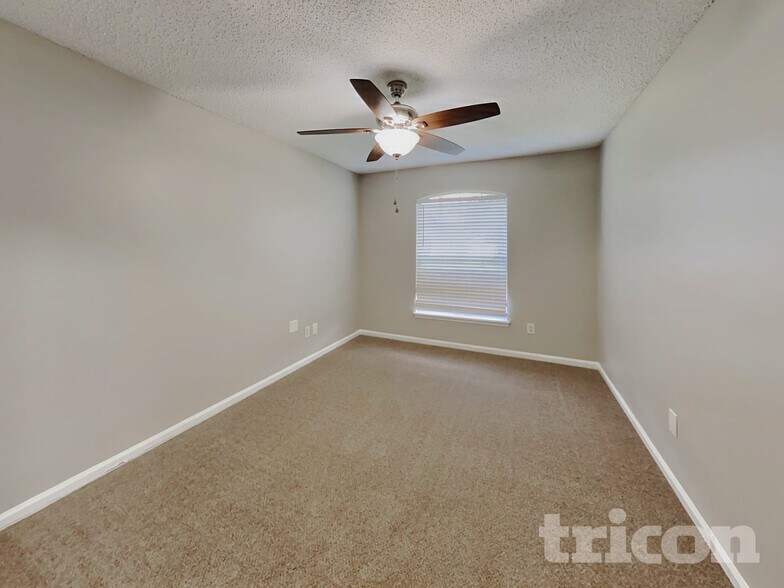 Building Photo - 11878 Pikeville Ct