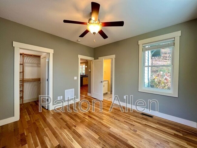 Building Photo - 12 Beaverdam Knoll Rd