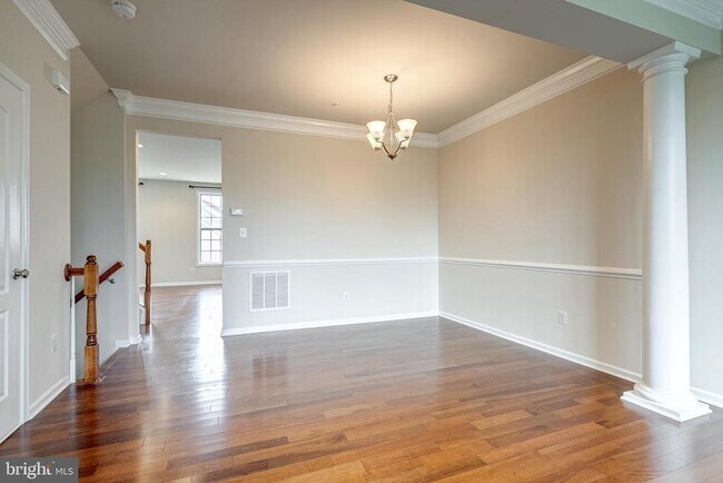 Building Photo - 22635 Norwalk Square