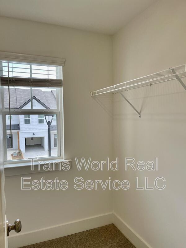 Building Photo - 123 Auburn Run Ln
