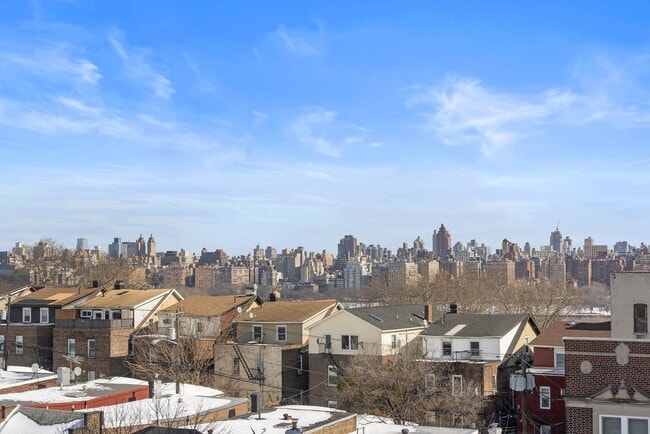 Building Photo - 6025 JFK Blvd E