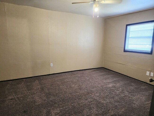 Building Photo - 1234 N Abilene Ave