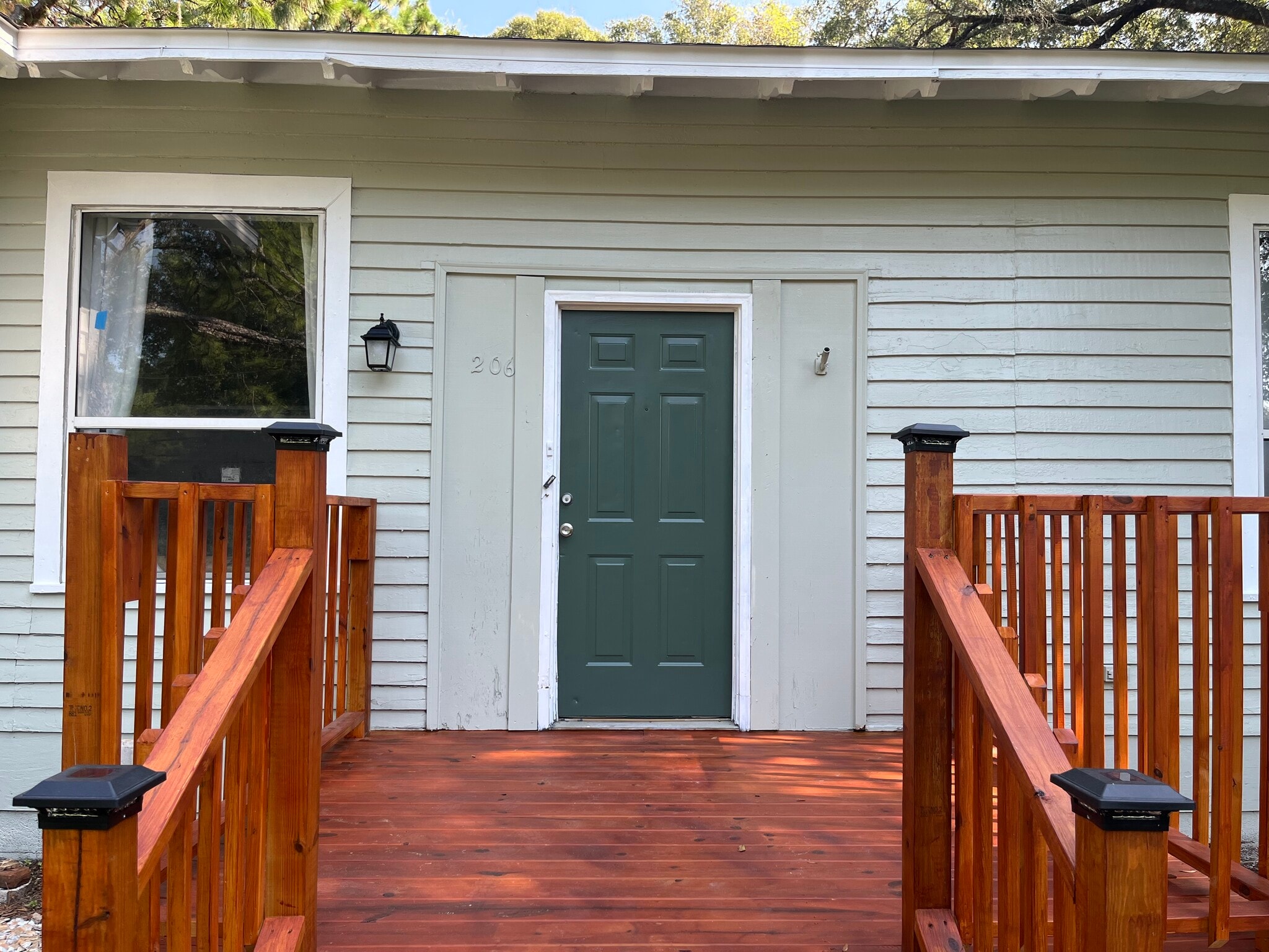 Building Photo - 206 Ridge Rd