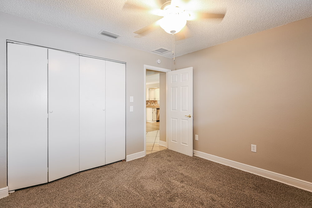 Building Photo - 11351 Collingswood St