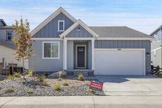 Building Photo - $3,250.00, 3 bed, 2.5-bath located in Cast...