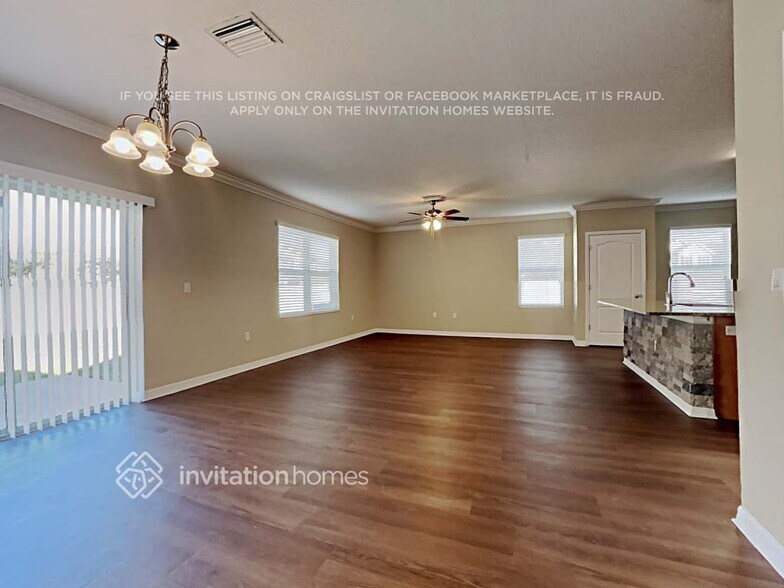 Building Photo - 12107 Fawn Brindle St