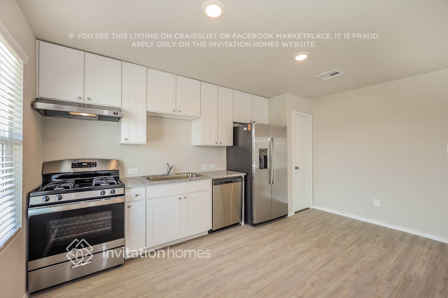 Building Photo - 14630 Source Cir