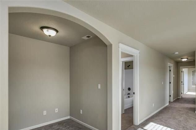 Building Photo - 63086 Dakota Dr
