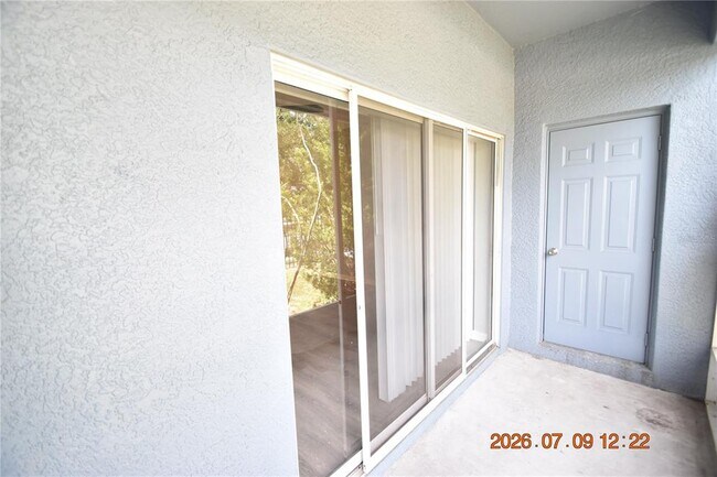 Building Photo - 13121 Kings Crossing Dr