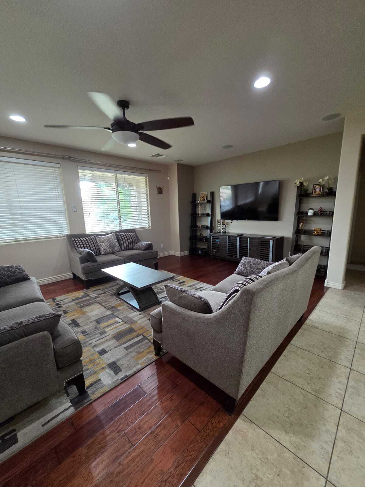 Building Photo - 3354 E Grand Canyon Dr