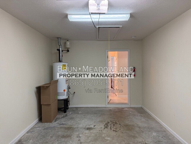 Building Photo - 1555 Ellery Ln