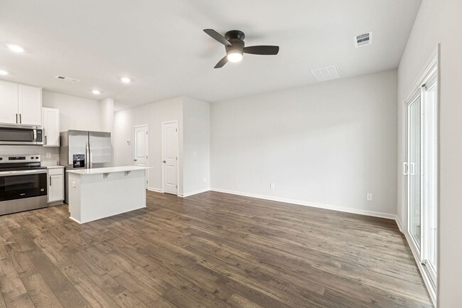 Building Photo - 1017 Keyes Pl