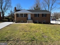 Building Photo - 7103 Loch Raven Rd