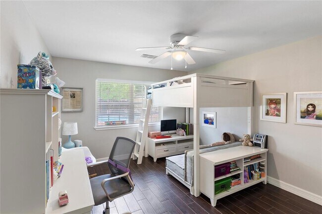 Building Photo - 5747 Rutherglenn Dr