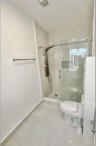 Building Photo - 4341 SW 131st Ln
