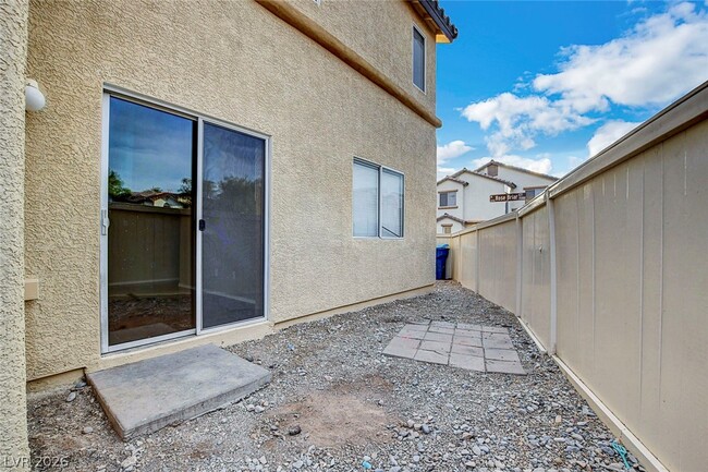 Building Photo - 7224 Rosebriar Ct