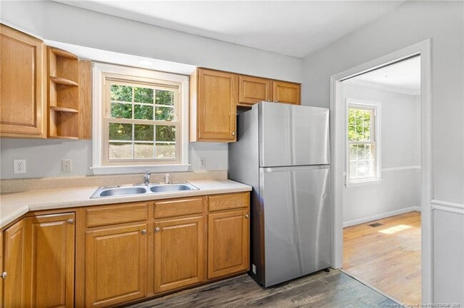 Building Photo - 464 Teal Ct