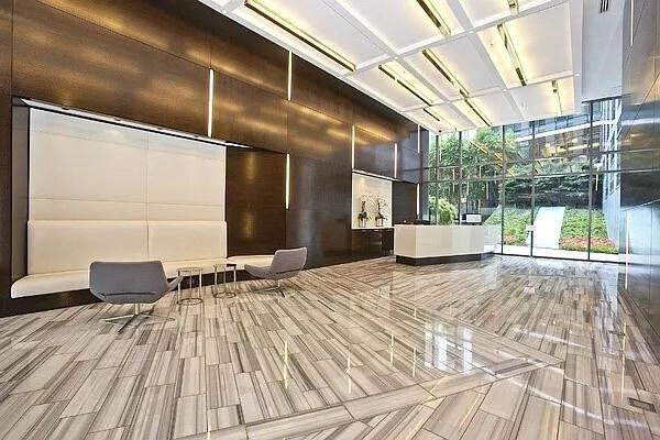 Building Photo - 200 Chambers St